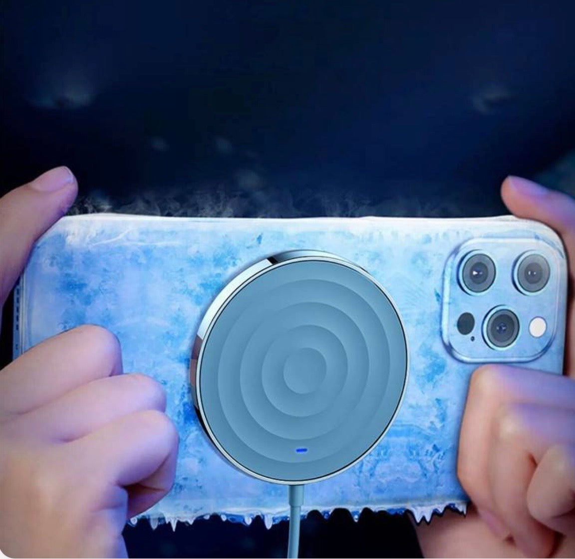 New 15W Fast Charging Magnetic Wireless Charger