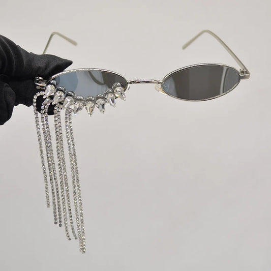 Korean-style Luxury Glamorous Rhinestone-tasseled Sunglasses With A Niche Designer-inspired Look